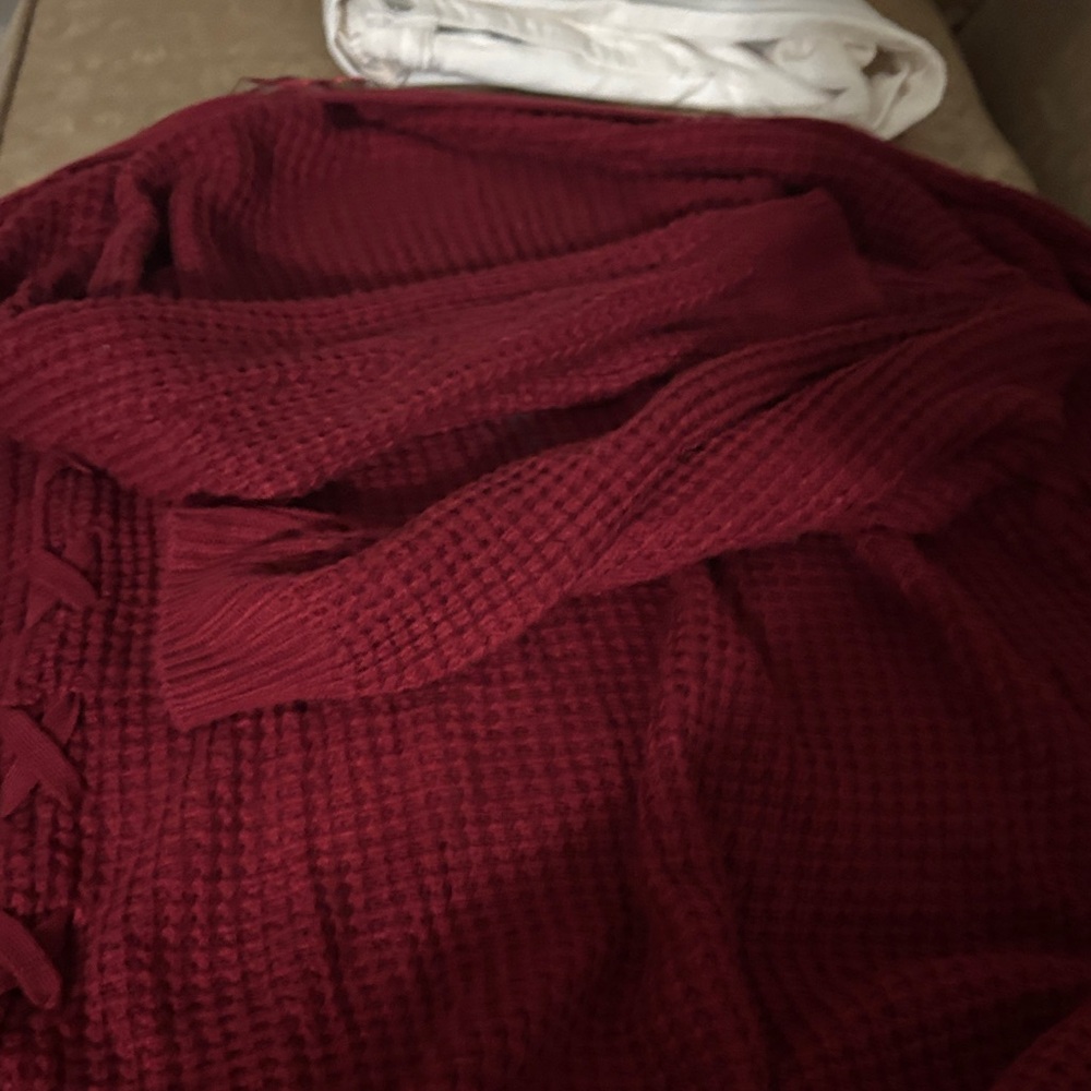 Elegant Red Women's Sweater